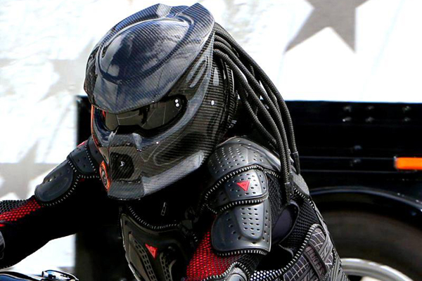 Carbon fiber Predator helmet, Cool predator motorcycle helmet for sale